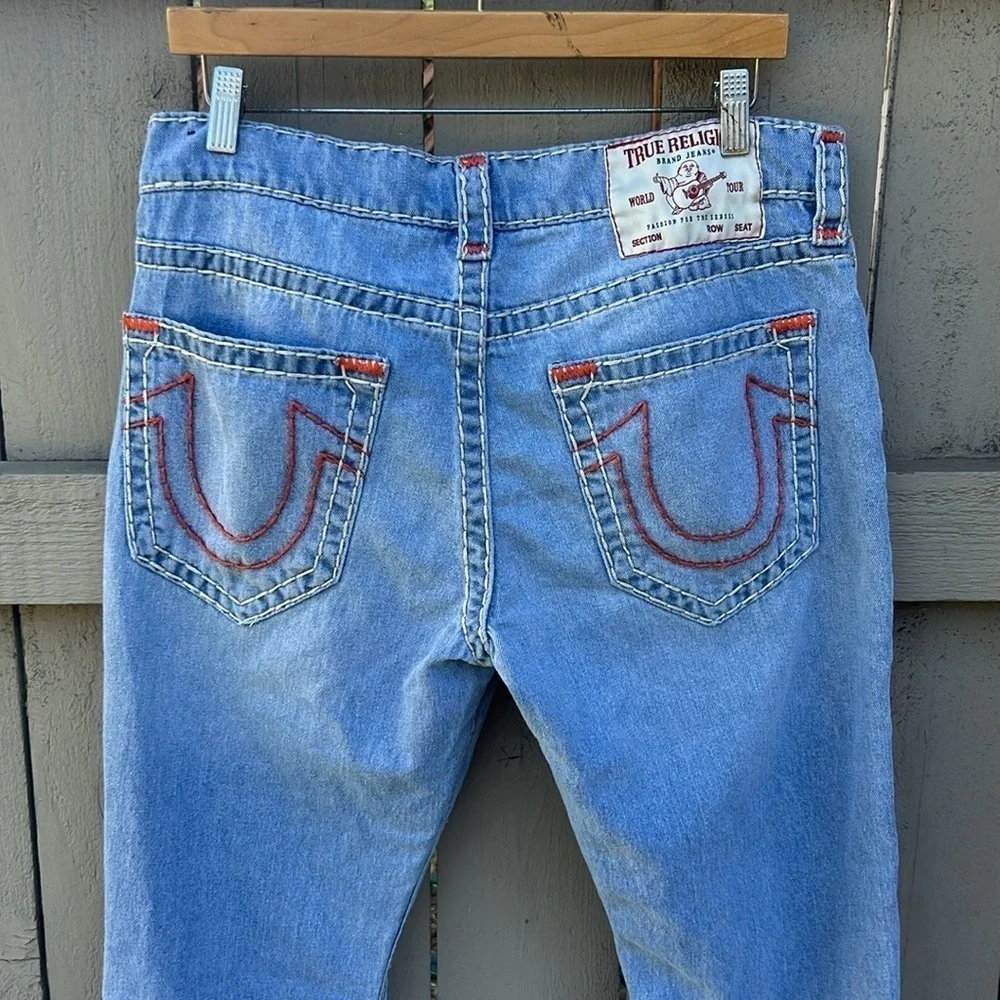 True Religion Ricky Relaxed Straight Jeans Sz 32 With Orange Stitching.